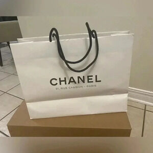 CHANEL paper Bag